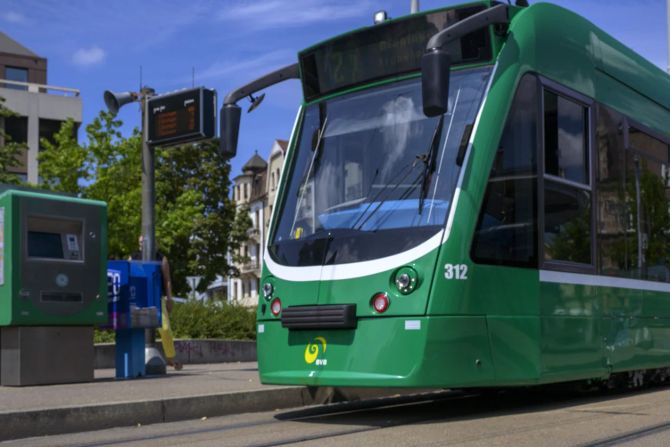 Tram Basel