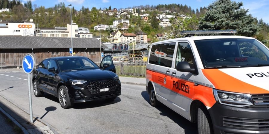 Weit kam der Minderjährige mit dem teuren Audi nicht - die Polizei stoppte ihn in Thusis GR.
