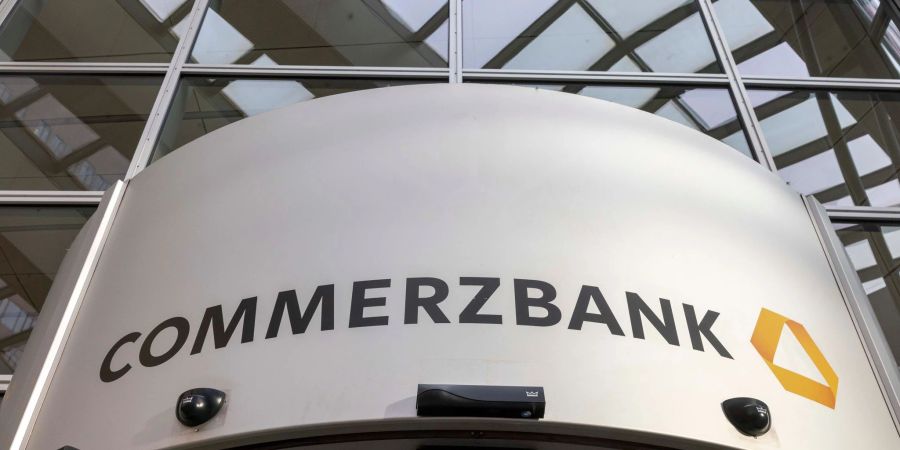 Unicredit erwarb über Finanzinstrumente den Zugriff auf weitere 11,5 Prozent der Commerzbank-Anteile. (Archivbild)