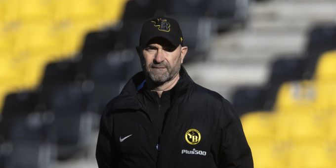 YB-Trainer Joël Magnin im Training vor dem CL-Heimspiel gegen Atalanta. YB