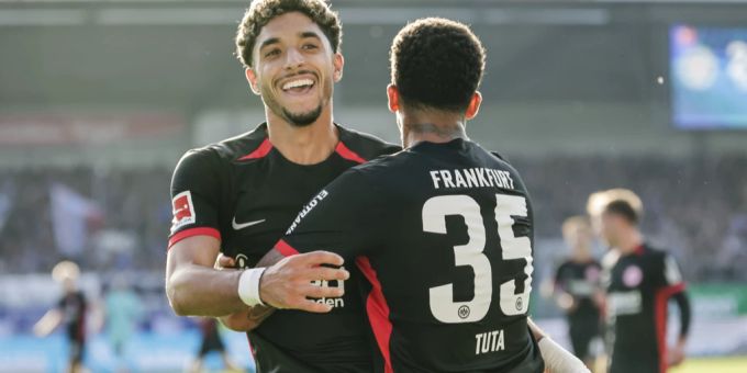 Omar Marmoush schiesst Eintracht Frankfurt auf Rang zwei der Bundesliga. Eintracht Frankfurt