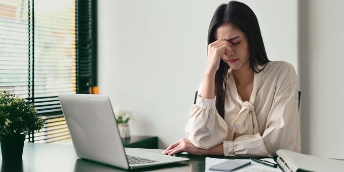 Eine neue Umfrage zeigt: Die psychische Belastung ist hoch, vor allem bei Jüngeren. Stress