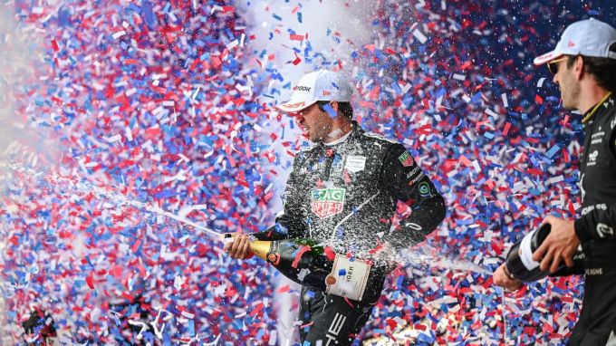 Antonio Felix da Costa feiert seinen nächsten Sieg. formula E