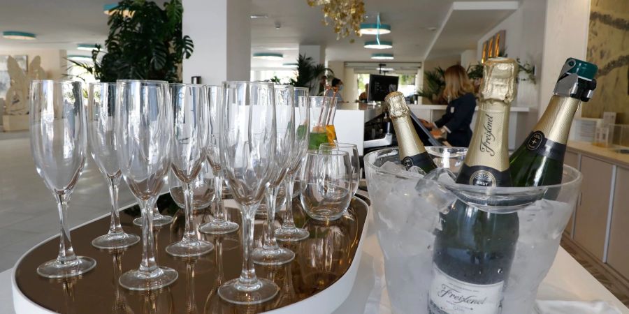 In Katalonien verdorren Weinreben - es ist zu trocken. Freixenet zieht nun Konsequenzen.