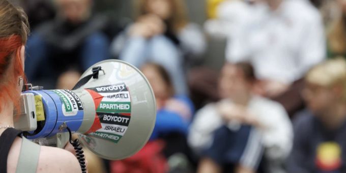 An Unis - «Widerliche Forderung»: Politik kritisiert Palästina-Proteste