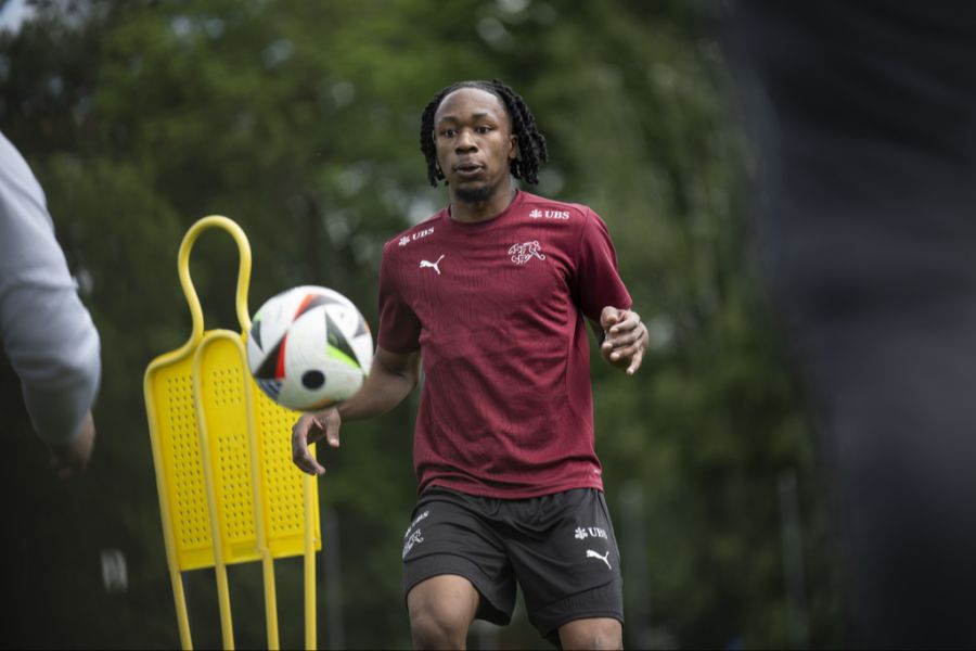 Bryan Okoh FC Lausanne