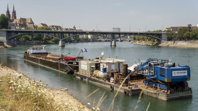 Der Binnenschifffahrt fehlt es an Nachwuchs, wie hier auf dem Rhein in Basel. (Archivbild) binnenschifffahrt