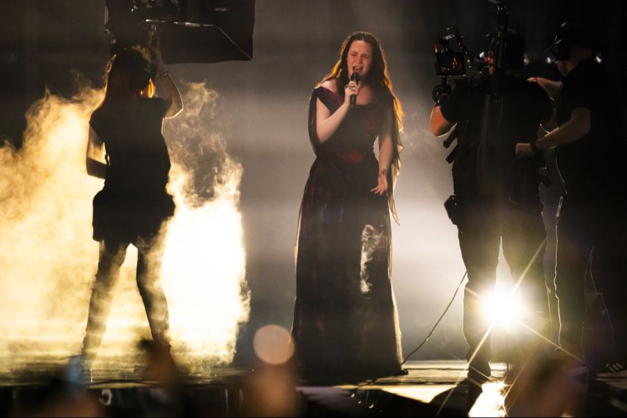 Zoë Mës Song «Voyage» kommt bei internationalen ESC-Fans gut an.