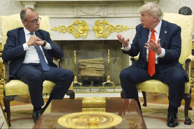 Der Streit zwischen Donald Trump und Elon Musk überschattet auch Merz’ Staatsbesuch in Washington. trump musk