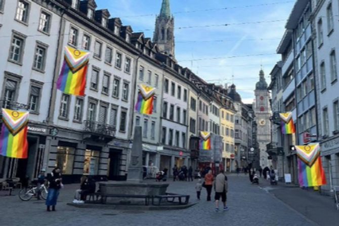 St. Gallen Regenbogenflaggen Fahnen
