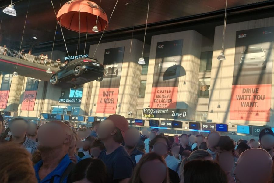Betroffen sind über 30 Flüge und 2200 Passagiere.