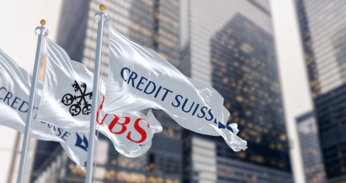 UBS meldet neue Fälle und kooperiert mit US-Behörden. (Symbolbild) credit suisse ubs
