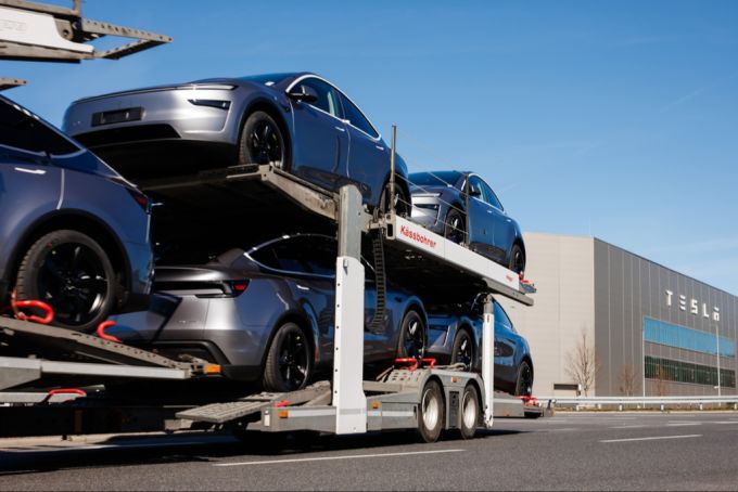 Die Tesla-Verkäufe sind in Europa stark eingebrochen – laut Musk ist das aber kein grund zur Sorge. tesla verkäufe