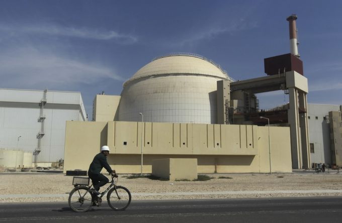 In Buschehr befindet sich auch das einzige noch in Betrieb befindliche Atomkraftwerk des Landes. Israel Iran