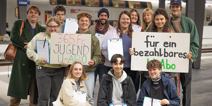 In Liestal wurde gestern die Volksinitiative für ein 365-Franken-Jugend-U-Abo im Kanton Basel-Landschaft offiziell gestartet. Liestal