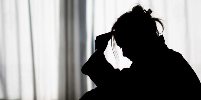 Psychische Probleme führen dazu, dass es immer mehr junge IV-Rentnerinnen und -Rentner gibt. Psychische Probleme