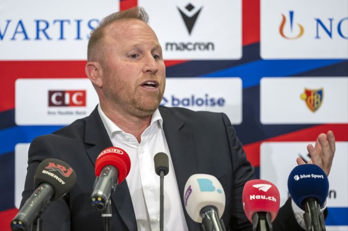 Ludovic Magnin ist der neue Trainer des FC Basel. Ludovic Magnin FC Basel