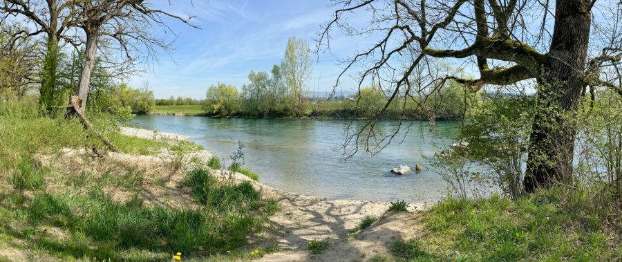 Reuss Fluss Wanderung