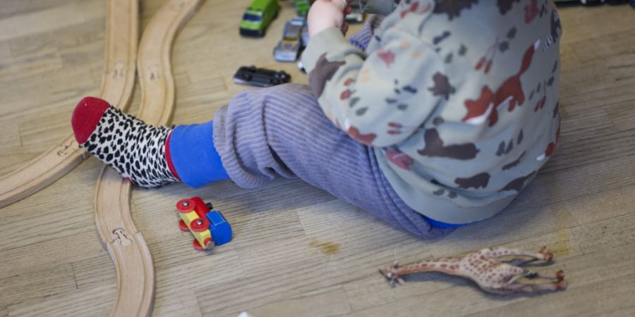 Mitarbeitende der kantonalen Verwaltung Luzerns bevorzugten Betreuungsangebote für ihre Kinder in Wohnungsnähe, teilte der Regierungsrat am Freitag mit. (Symbolbild)