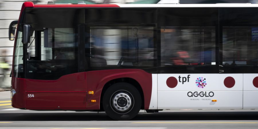 Der Freiburger Grosse Rat wollte den öffentlichen Verkehr nicht stärker fördern. (Symbolbild)