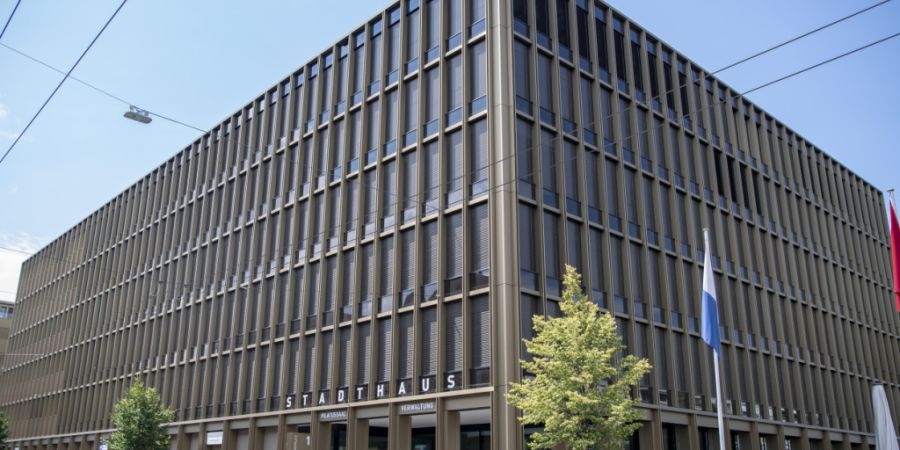 Die Krienser Stadtverwaltung setzt künftig eine Künstliche Intelligenz in der Telefonie ein, die nach der schrittweisen Einführung laufend neue Anliegen bearbeiten können soll. (Arc...