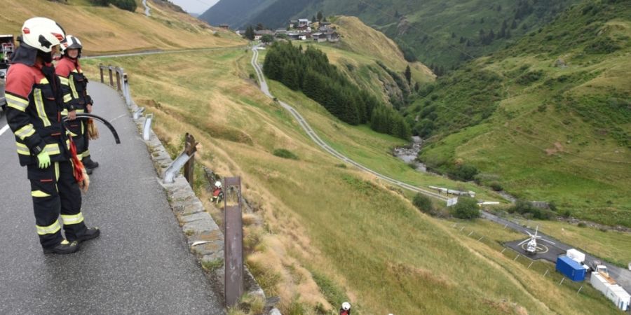 Das Auto überschlug sich zweimal.