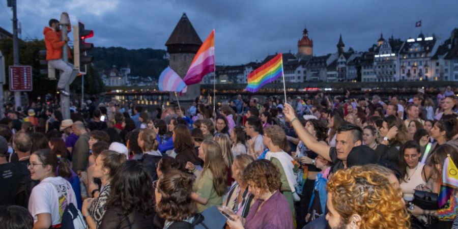 Die Stadt Luzern will sich für die Akzeptanz geschlechtlicher und sexueller Vielfalt einsetzen. (Archivaufnahme)