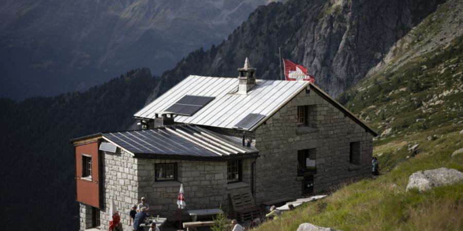 Sciora Hütte: Kollektivunterkünfte wie SAC-Hütten haben von April bis Juni 2026 mehr Übernachtungen gezählt. (Archivbild)
