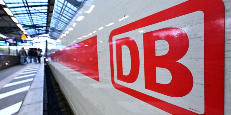 Erstmals seit langem hat die Deutsche Bahn wieder einen Gewinn geschrieben. Die schlechte Zufriedenheitsquote bei den Kundinnen und Kunden dürfte das aber kaum steigern.