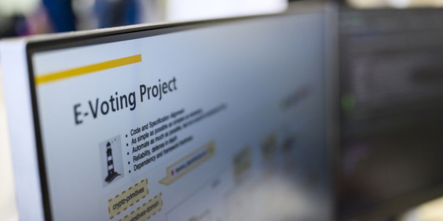Der Kanton Luzern setzt beim neuen E-Voting-Test auf das System der Schweizerischen Post. (Symbolbild)