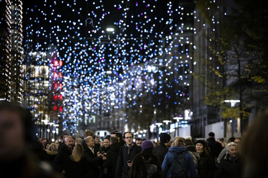 Lucy Beleuchtung Zürich