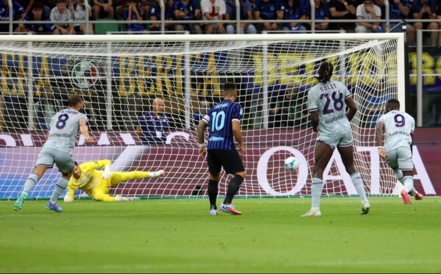 Beim 3:4 gegen Juventus Turin erwischt der Schweizer einen schwachen Tag.