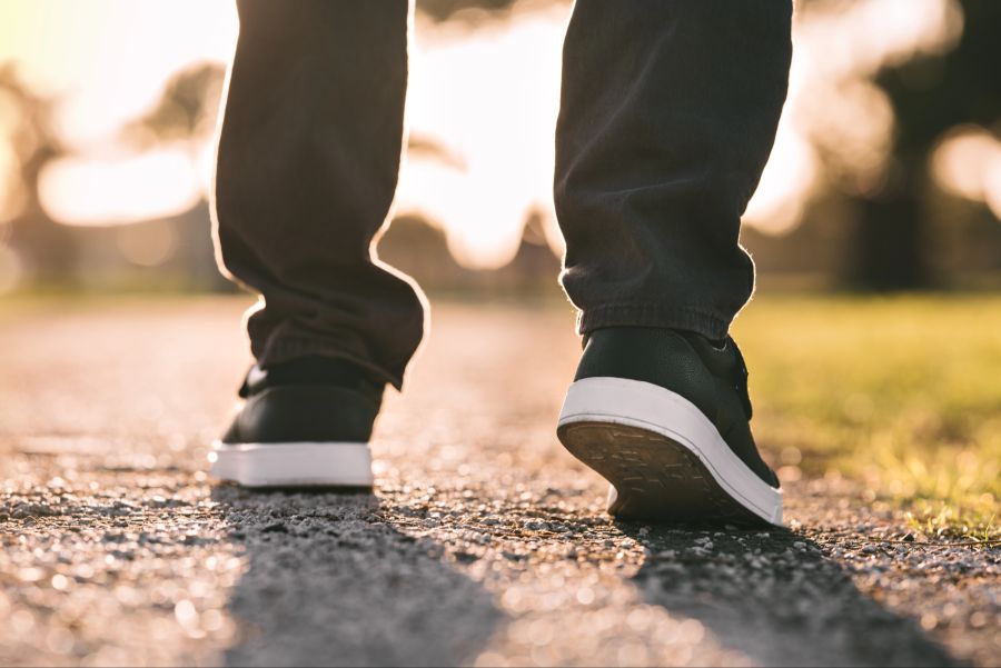 Schuhe, Spaziergang, Füsse