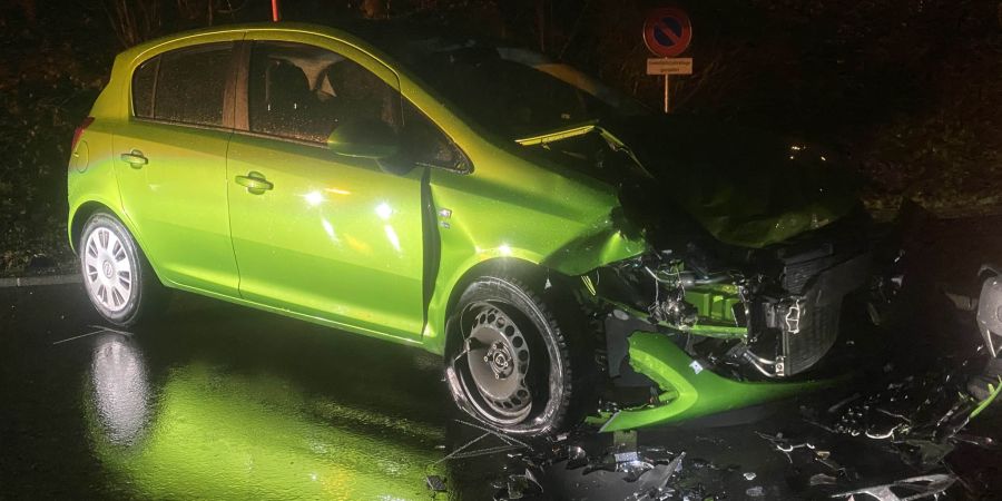 Frontalkollision Baar