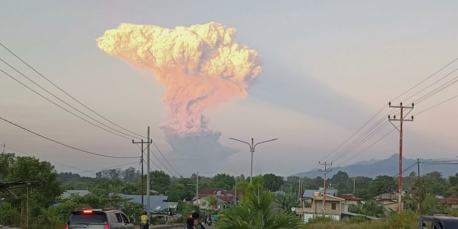 Indonesien Vulkan Aschewolke