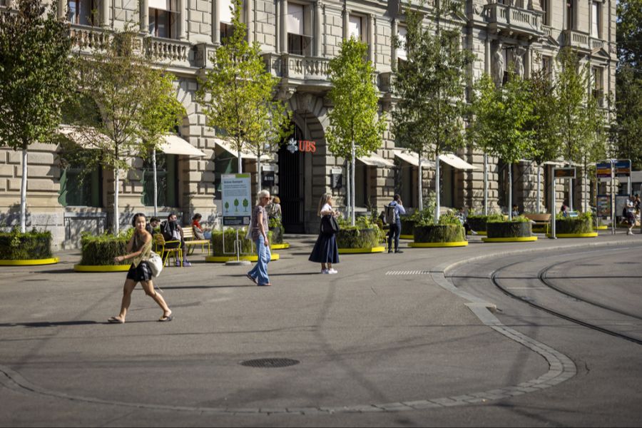 Die Grossbank UBS zieht einen Schlussstrich unter den Steuerstreit mit Frankreich.