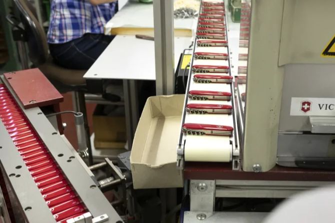 Victorinox Taschenmesser Produktion