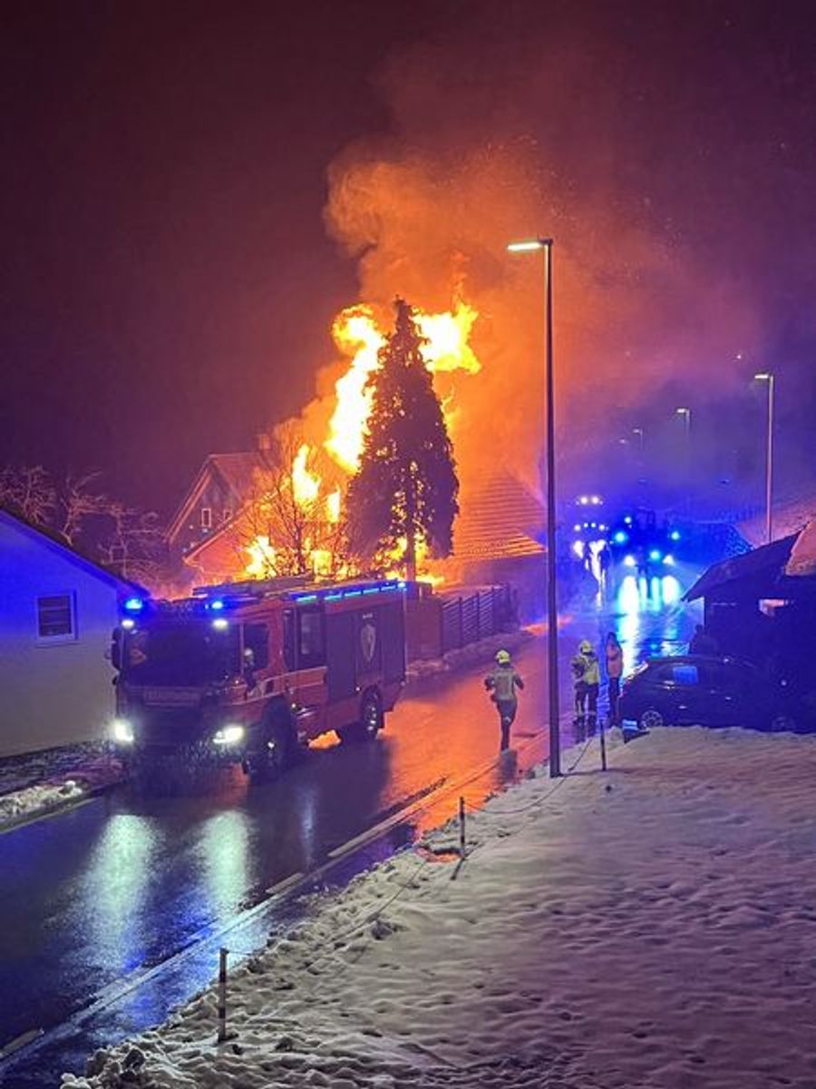 Offenes Feuer war sichtbar.
