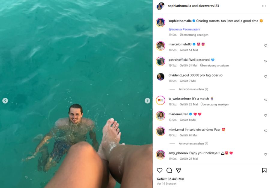 Im Meer versucht sich der Tennis-Star von der anstrengenden Saison zu erholen.