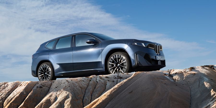 BMW iX3