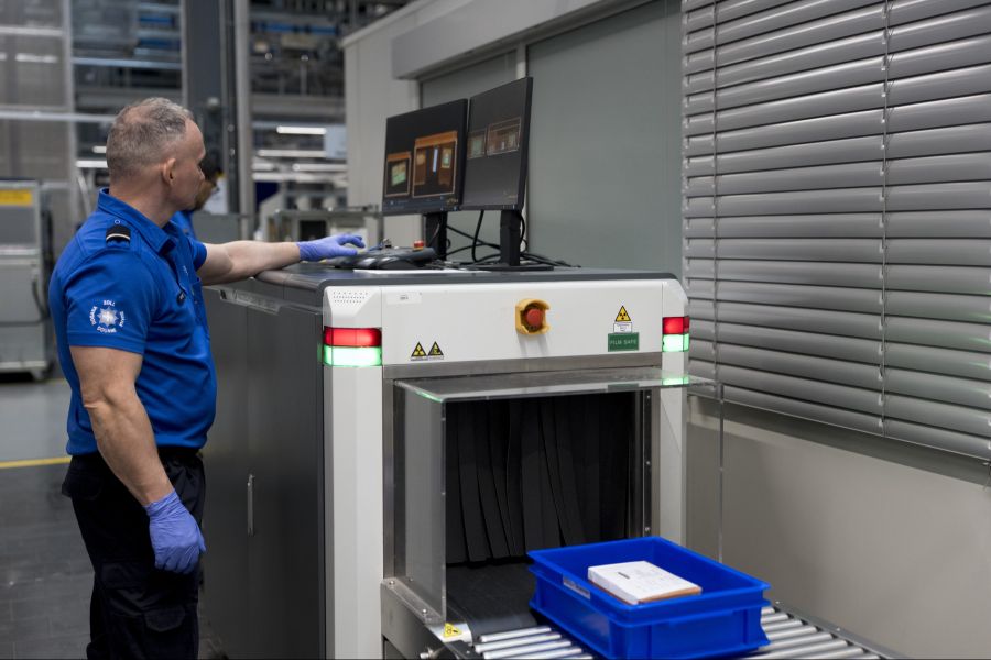 Die Mitarbeitenden sollen dafür eine freiwillige Weiterbildung absolvieren. (Symbolbild)