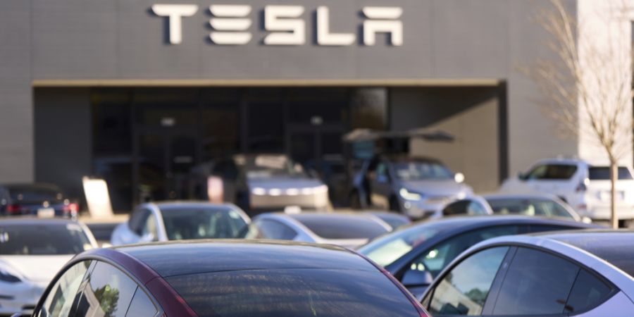 Model Y Tesla