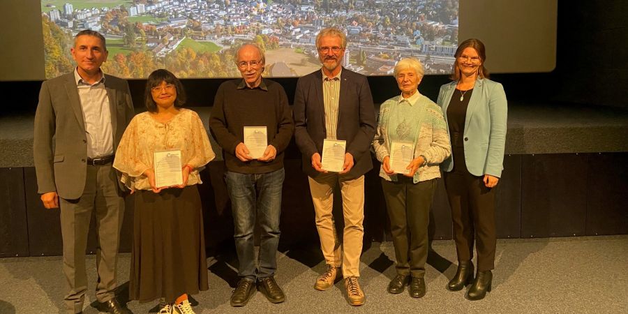 Ehrennadel-Auszeichnung