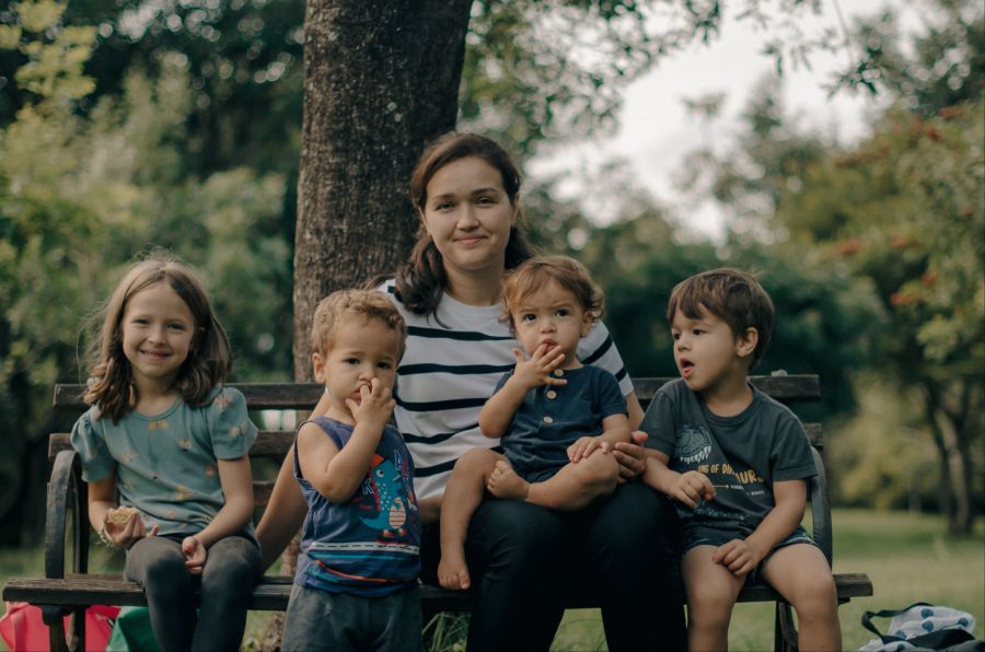Auf «Babysitting24» sind im Kanton derzeit rund 200 Stellen offen.