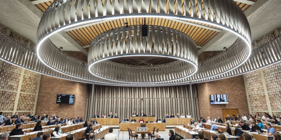 Die Wogen gingen am MIttwoch hoch im Zürcher Stadtparlament beim Thema Gesundheitsversorgung für Transpersonen. (Symbolbild)