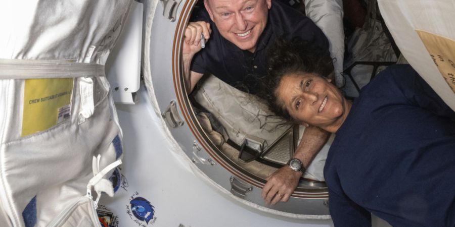 Rund eine Woche sollten US-Astronaut Barry Wilmore und US-Astronautin Suni Williams 2024 an Bord der ISS bleiben - daraus wurden wegen einer Panne des «Starliner»-Raumschiffs neun Monate.