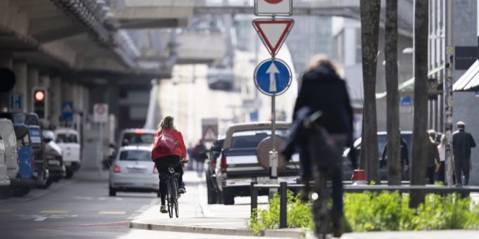 Die Hardstrasse im Zürcher Kreis 5. Zürich Kreis 5