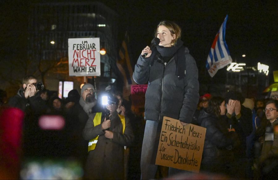 afd merz