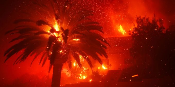 Feuer in L.A. - Promis fliehen vor der Flammen-Hölle