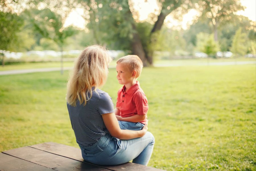 Mutter mit Sohn